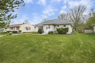 5104 Shore Acres Rd, Monona, WI 53716 - Photo 39