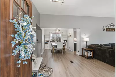 101 Knoll Court, Rosendale, WI 54974 - Photo 3