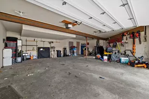 2607 Crestview Ct, Monroe, WI 53566 - Photo 25