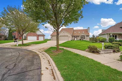 1001 Pebblebrook Courtyard, Waunakee, WI 53597 - Photo 49