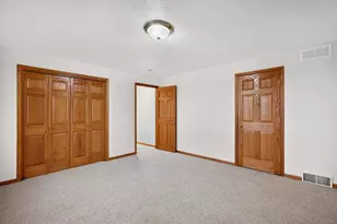 1001 Pebblebrook Courtyard, Waunakee, WI 53597 - Photo 37