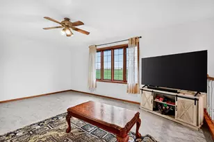 1001 Pebblebrook Courtyard, Waunakee, WI 53597 - Photo 13