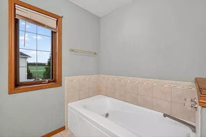 1001 Pebblebrook Courtyard, Waunakee, WI 53597 - Photo 29