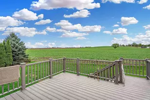 1001 Pebblebrook Courtyard, Waunakee, WI 53597 - Photo 17