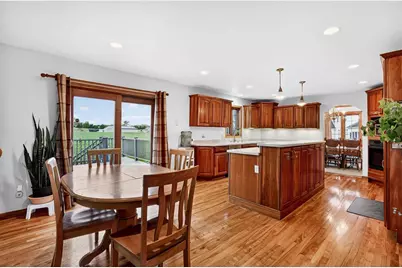 1001 Pebblebrook Courtyard, Waunakee, WI 53597 - Photo 15