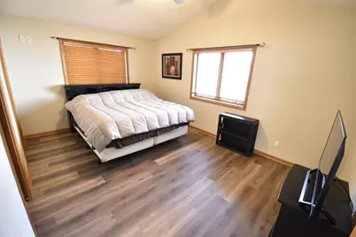 602 Stonehaven Drive, Sun Prairie, WI 53590 - Photo 9