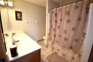 602 Stonehaven Dr, Sun Prairie, WI 53590 - Photo 11