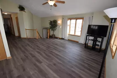 602 Stonehaven Drive, Sun Prairie, WI 53590 - Photo 5