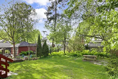 2314 Center Avenue, Madison, WI 53704 - Photo 39