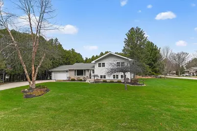 5576 Auchter Lane, Waunakee, WI 53597 - Photo 1