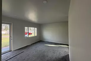 1860 Sun Valley Dr, Beloit, WI 53511 - Photo 11