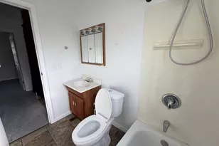 1860 Sun Valley Dr, Beloit, WI 53511 - Photo 13