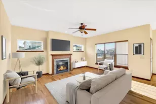 8903 White Coral Way, Middleton, WI 53562 - Photo 9