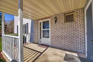 1606 Capital Ave, Madison, WI 53705 - Photo 9