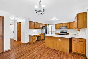 1606 Capital Ave, Madison, WI 53705 - Photo 25