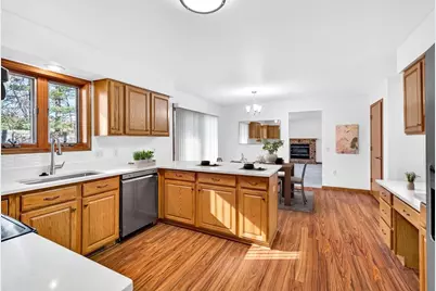 1606 Capital Avenue, Madison, WI 53705 - Photo 5