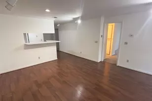 922 Harbor House Dr, Madison, WI 53719 - Photo 3