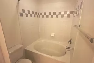 922 Harbor House Dr, Madison, WI 53719 - Photo 9