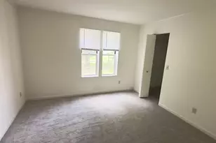 922 Harbor House Dr, Madison, WI 53719 - Photo 11