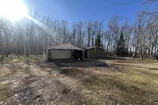 221 W Cumberland Ave, Berlin, WI 54923 - Photo 3