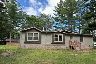 2117 Leona St, Friendship, WI 53934 - Photo 1