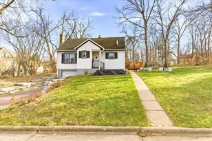 950 2nd St, Baraboo, WI 53913 - Photo 33