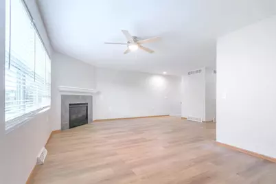 2414 Commercial Avenue, Madison, WI 53704 - Photo 11