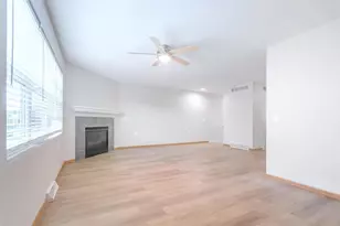 2414 Commercial Ave, Madison, WI 53704 - Photo 11