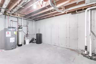 2414 Commercial Ave, Madison, WI 53704 - Photo 39