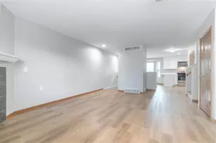 2414 Commercial Ave, Madison, WI 53704 - Photo 13