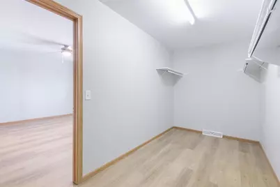 2414 Commercial Avenue, Madison, WI 53704 - Photo 21