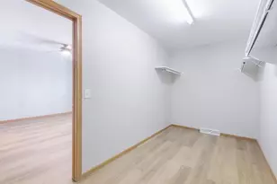 2414 Commercial Ave, Madison, WI 53704 - Photo 21