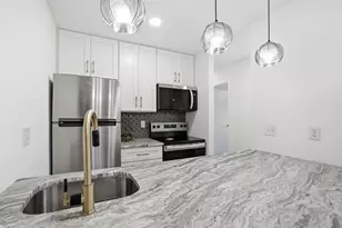 1509 Martin St, Madison, WI 53713 - Photo 9