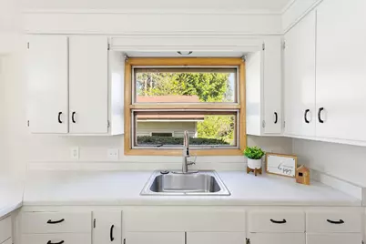 114 W Olin Avenue, Madison, WI 53715 - Photo 7