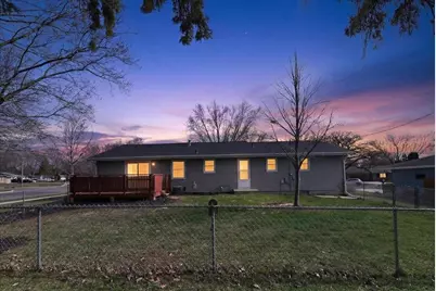 499 Hyland Drive, Stoughton, WI 53589 - Photo 3