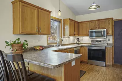 2906 Tucson Trail, Madison, WI 53719 - Photo 9