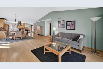 5316 Lighthouse Bay Drive, Madison, WI 53704 - Photo 5