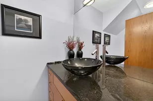 5316 Lighthouse Bay Dr, Madison, WI 53704 - Photo 21