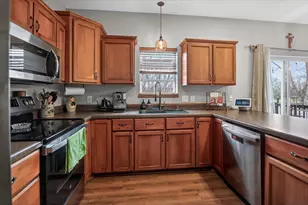 2674 Sweet Sparrow Pl, Sun Prairie, WI 53590 - Photo 17