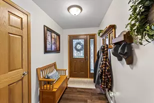 3215 Conservancy Estates Ln, Sun Prairie, WI 53590 - Photo 9