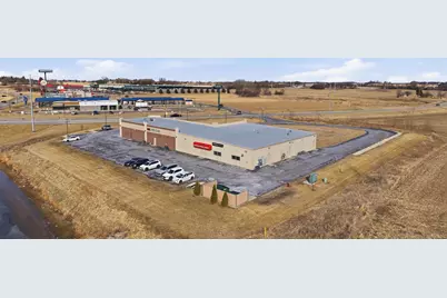 200 Gateway Drive #500, Beaver Dam, WI 53916 - Photo 5