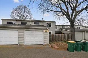 214 Grand Canyon Dr, Madison, WI 53705 - Photo 9