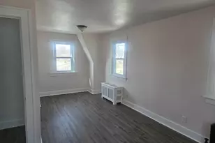 508 E Memorial Dr, Janesville, WI 53548 - Photo 9