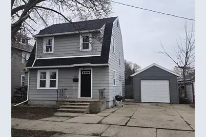 508 E Memorial Drive, Janesville, WI 53548 - Photo 1