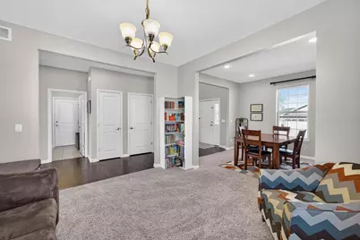 301 Hallmark Way, Sun Prairie, WI 53590 - Photo 17