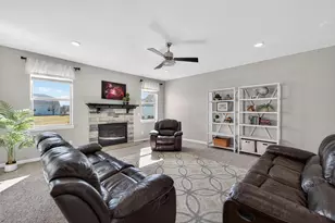 301 Hallmark Way, Sun Prairie, WI 53590 - Photo 11