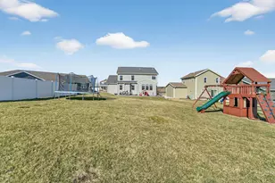 301 Hallmark Way, Sun Prairie, WI 53590 - Photo 47