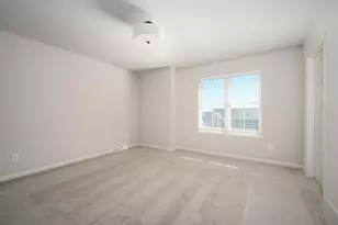 7710 Stones Throw Dr, Madison, WI 53719 - Photo 9