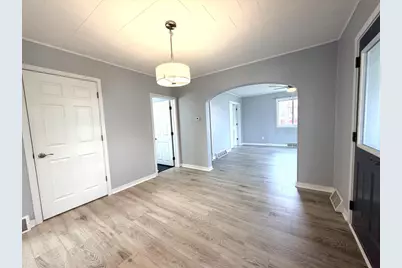 315 E Lacrosse Street, Tomah, WI 54660 - Photo 9