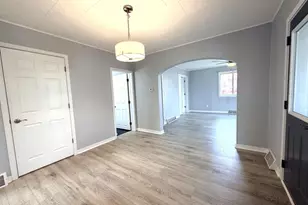 315 E Lacrosse St, Tomah, WI 54660 - Photo 9